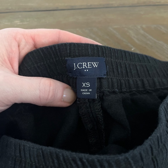 J crew linen drawstring pull on black shorts - Picture 6 of 7
